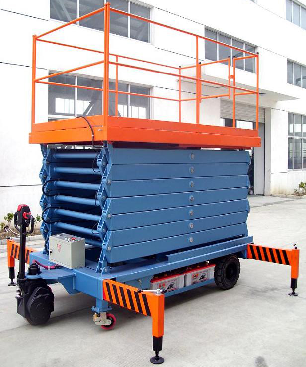 临高助力行走剪叉式高空作业平台